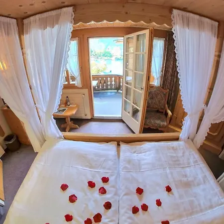 Du Hotel