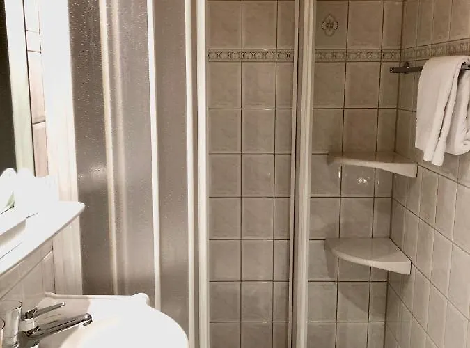 湖畔小屋酒店 酒店 伊瑟尔特瓦尔德