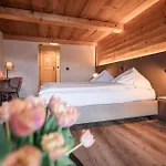 Du Otel 3*