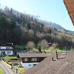 Du Otel Iseltwald